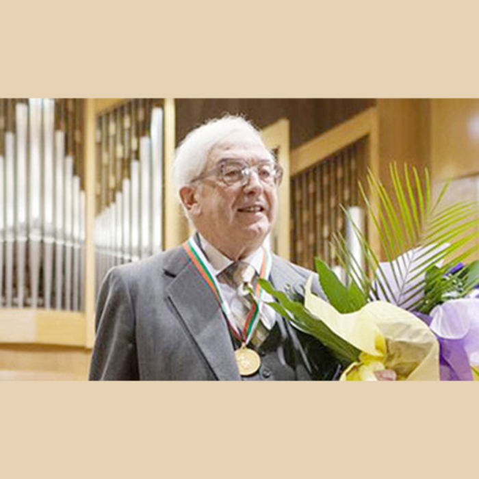 photo-8_700x700_crop_478b24840a