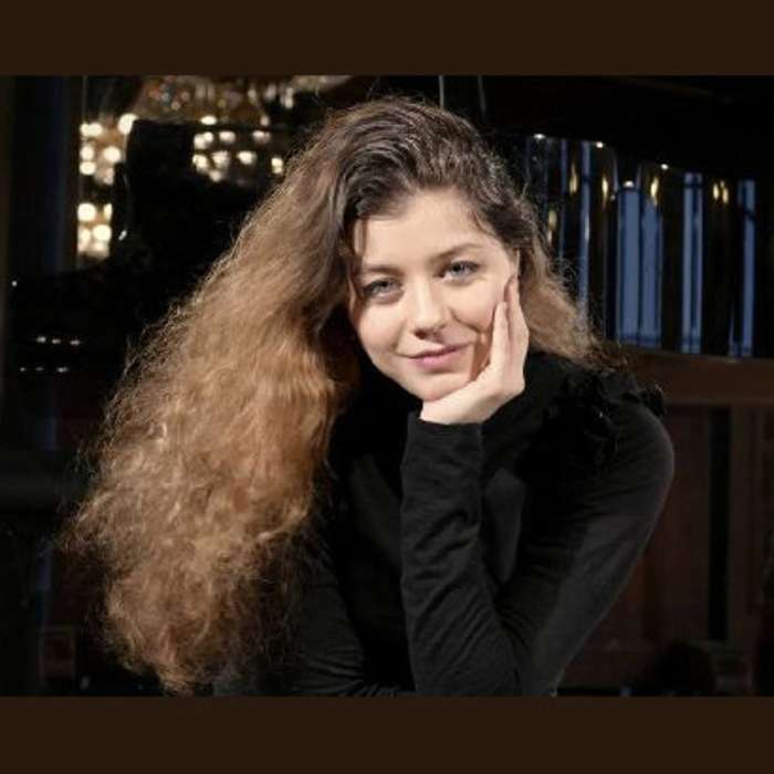 koncert_700x700_crop_478b24840a