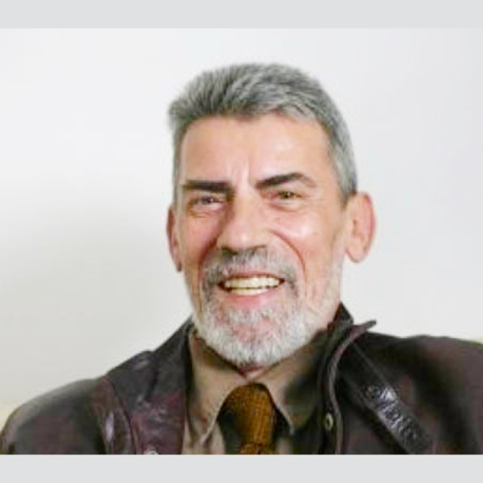 photo-33_700x700_crop_478b24840a