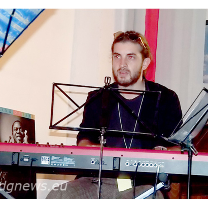 stanislav-dgnews-eu_700x700_crop_478b24840a