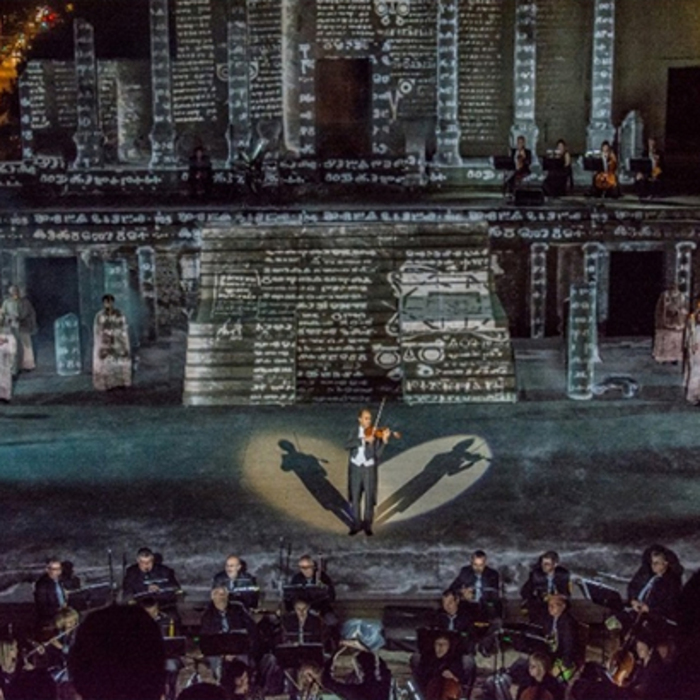 2000_700x700_crop_478b24840a