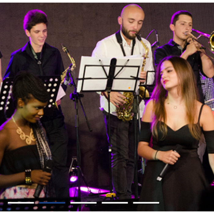 summer_700x700_crop_478b24840a