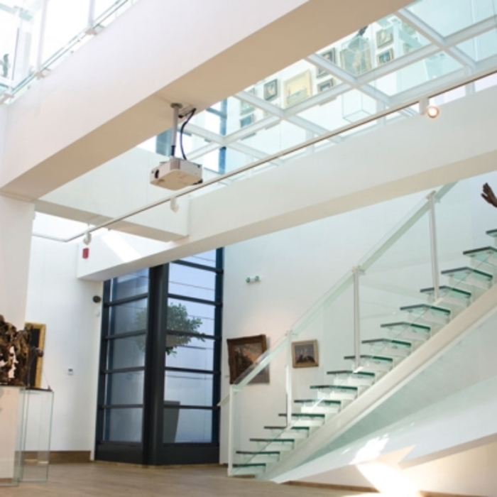 izkustvoznanie_700x700_crop_478b24840a