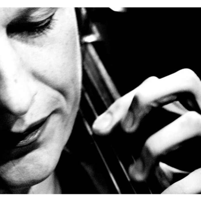 mousik_700x700_crop_478b24840a