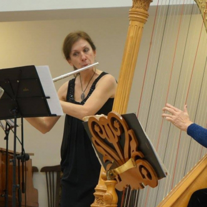 ivona-nedeva_700x700_crop_478b24840a