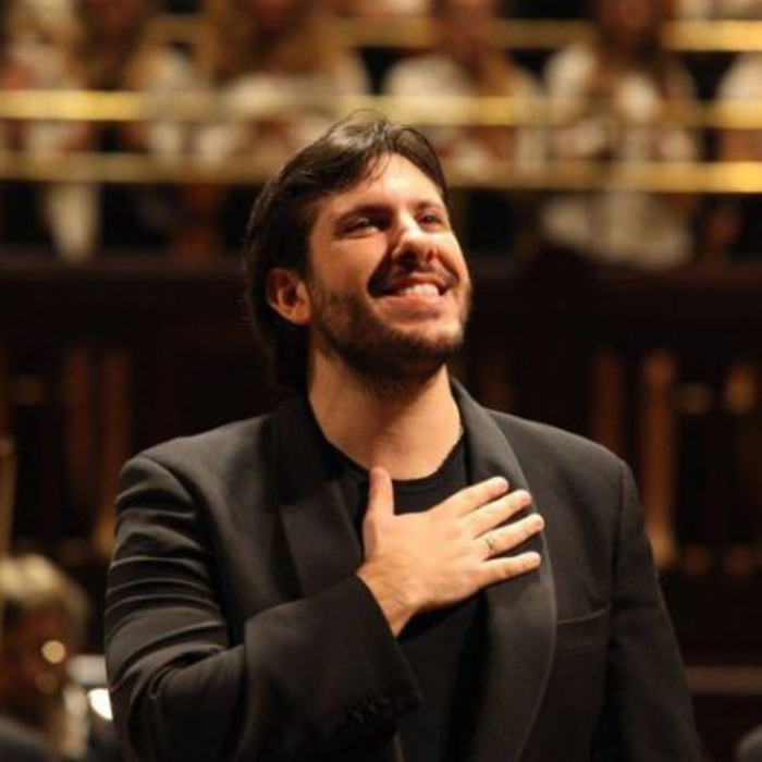 andrea-care2-645x429_700x700_crop_478b24840a