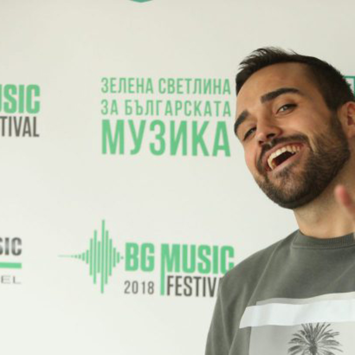 mitko-petrov_700x700_crop_478b24840a