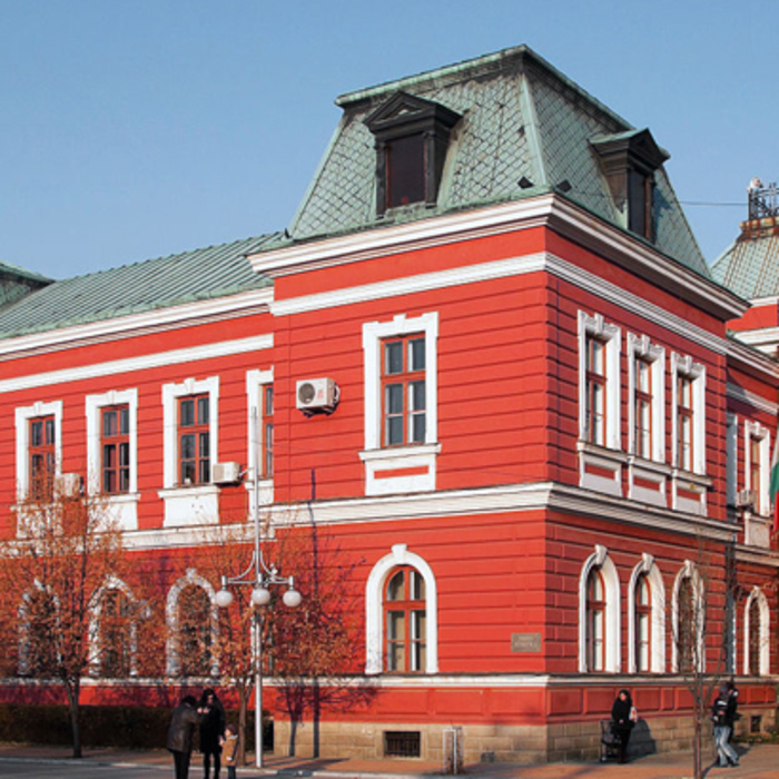 kyustendil-town-hall_700x700_crop_478b24840a