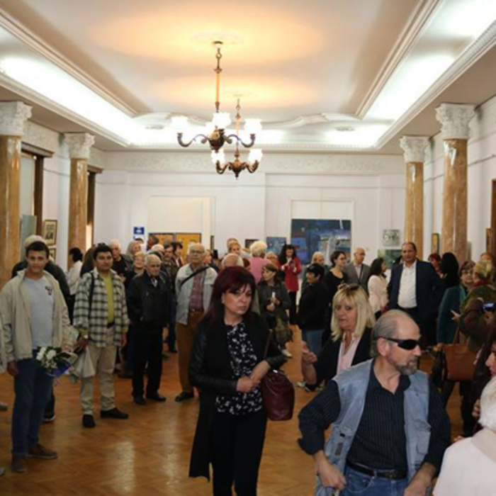 nad-200_700x700_crop_478b24840a