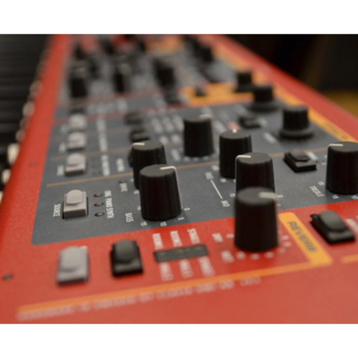 17-mezdunaroden-programata_700x700_crop_478b24840a