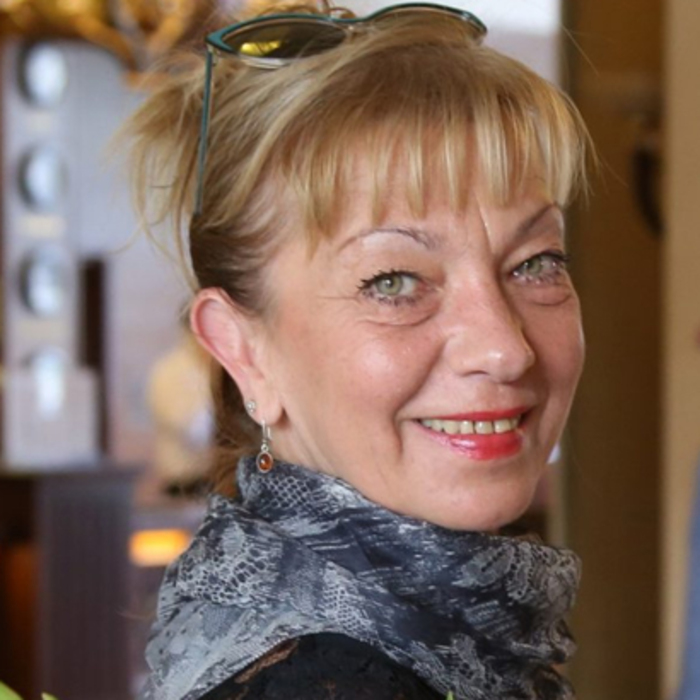 silviq-tomova-stream-dance-camp-tocka-com_700x700_crop_478b24840a