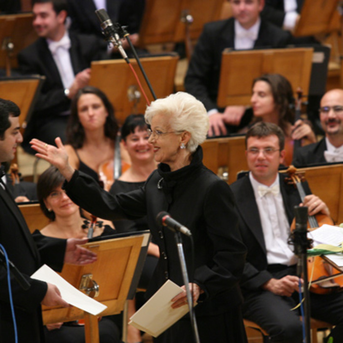 raina-3-arsen-krum-stoev_700x700_crop_478b24840a