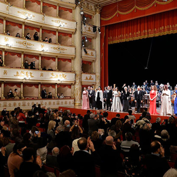 raina-koncert_700x700_crop_478b24840a