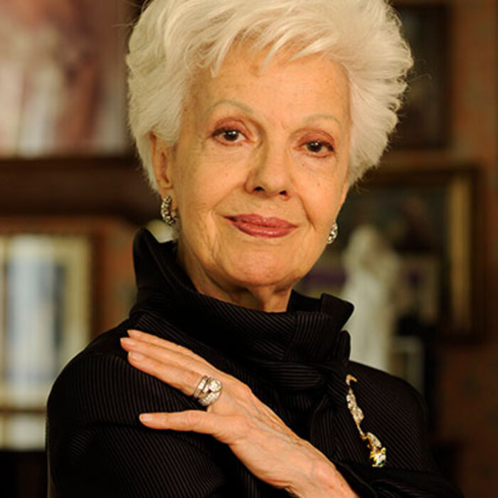 raina_700x700_crop_478b24840a