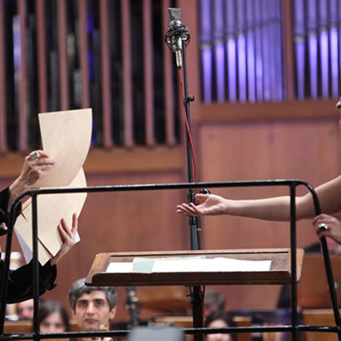 raina_700x700_crop_478b24840a