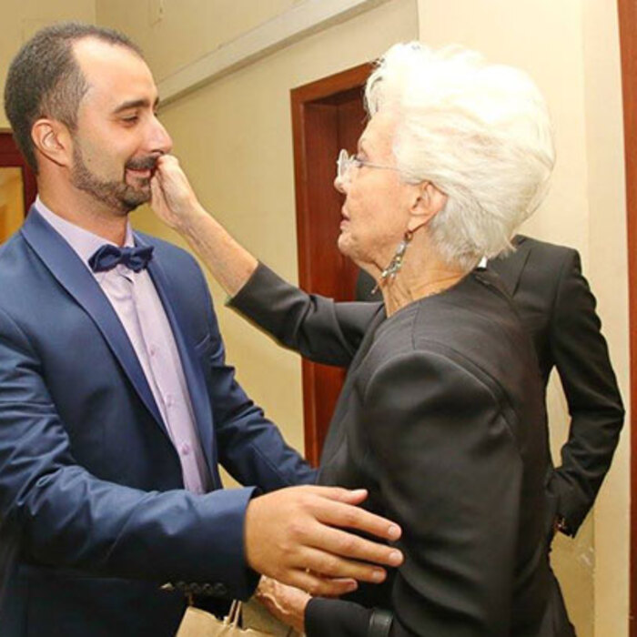 raina_700x700_crop_478b24840a