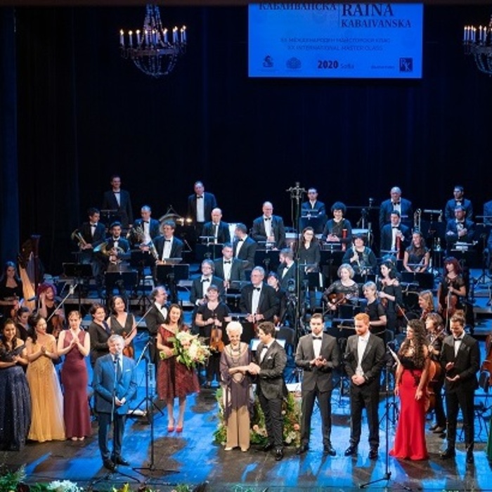 22_700x700_crop_478b24840a