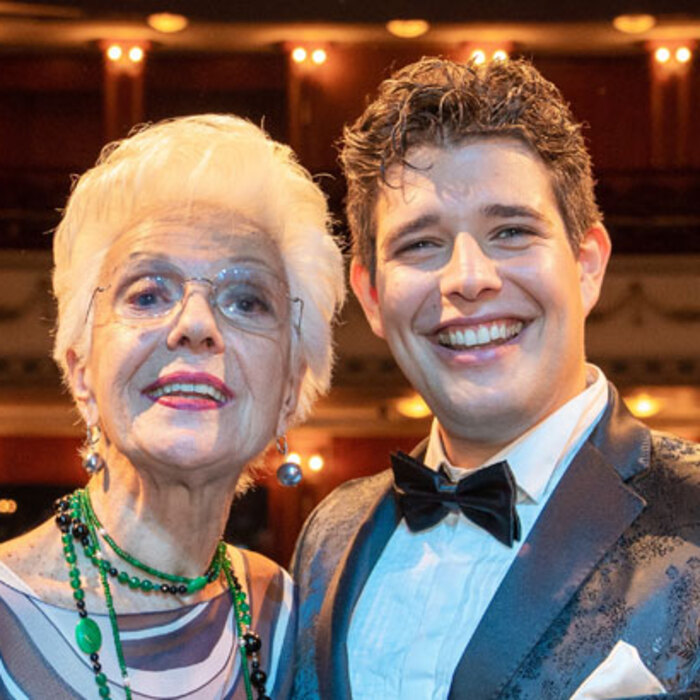 raina-2_700x700_crop_478b24840a