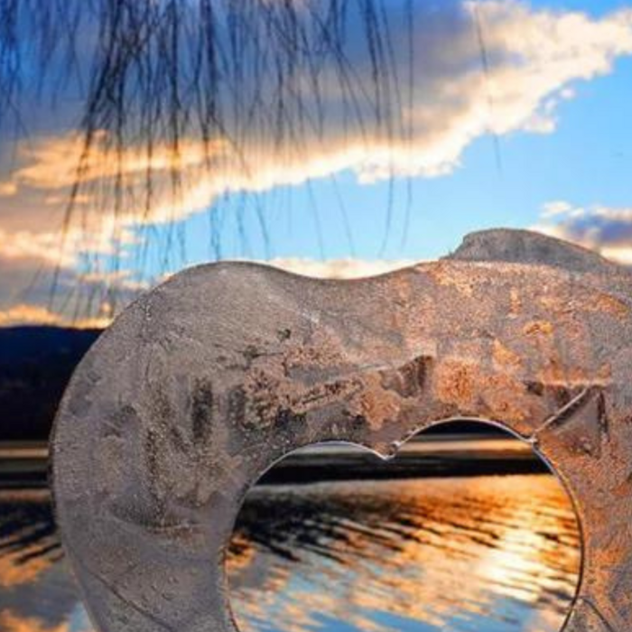 untitled-design_700x700_crop_478b24840a