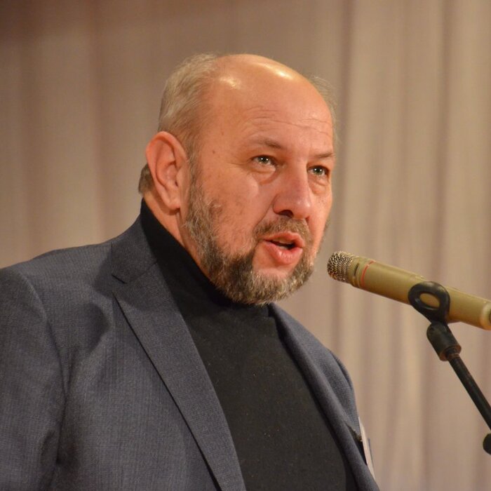 georgi-petkov-lichen-archive_700x700_crop_478b24840a