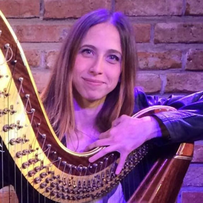 irina-parvanova-rashi-v-sega_700x700_crop_478b24840a