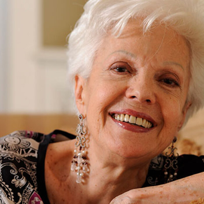 raina-kabaivanska-birthday-svetoslav-karadjov-eva_700x700_crop_478b24840a