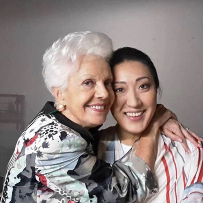 raina-kabaivanska-marco-impallomeni_700x700_crop_478b24840a