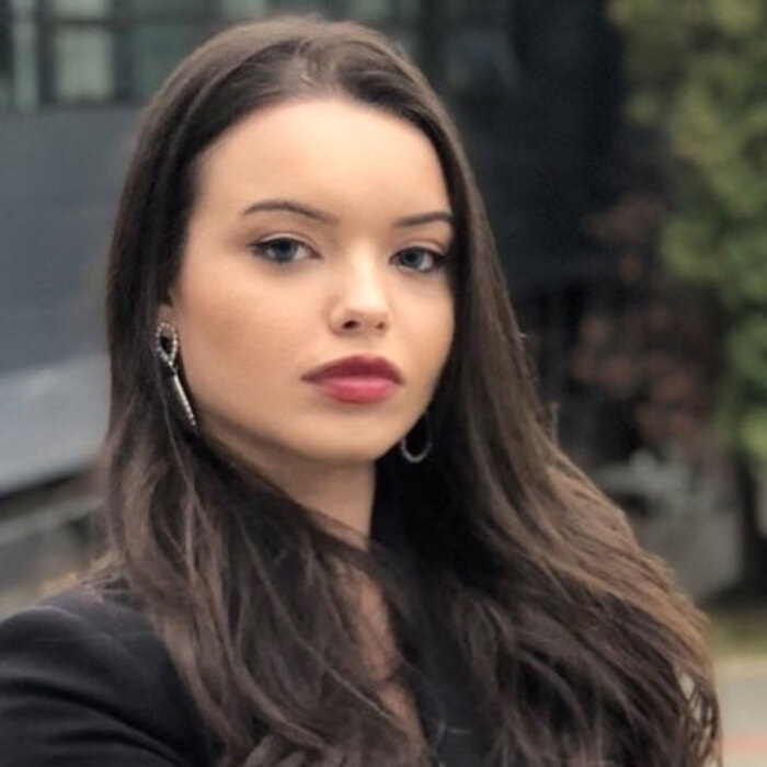 tamara-angelovska-diktofonmedia_700x700_crop_478b24840a