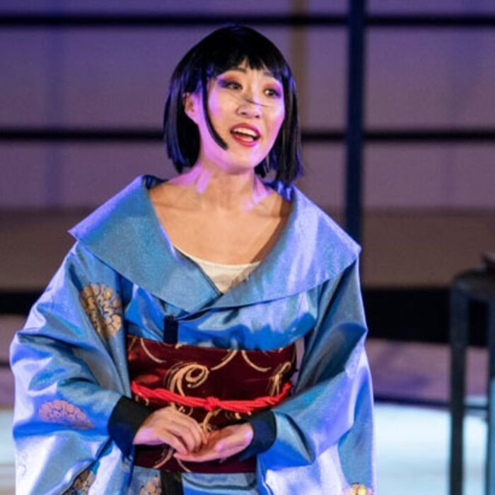 viktoriq-ieo-alexander-bogdan-na-bg-thompson_700x700_crop_478b24840a