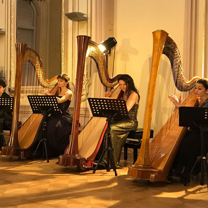 kvartet-1_700x700_crop_478b24840a