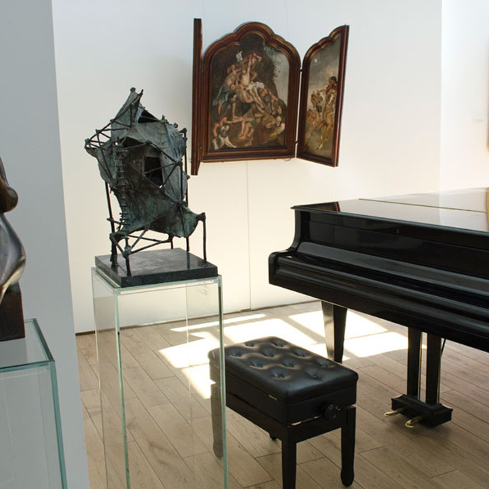 dsc0028_700x700_crop_478b24840a