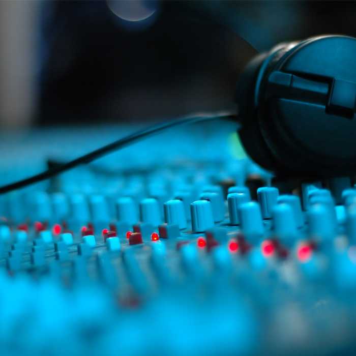 sound_700x700_crop_478b24840a