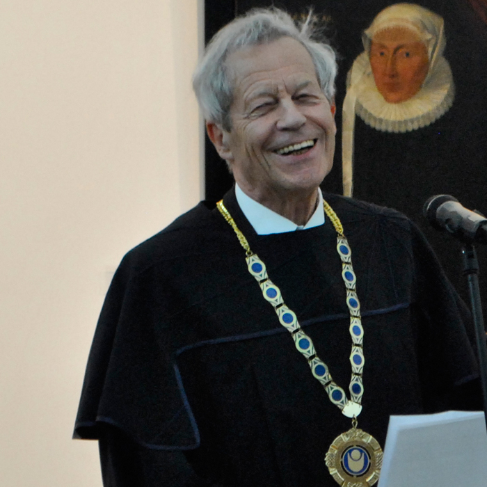 frishenshlager_700x700_crop_478b24840a