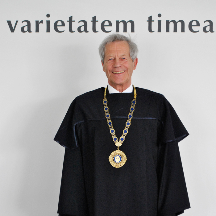 frishenshlager_700x700_crop_478b24840a