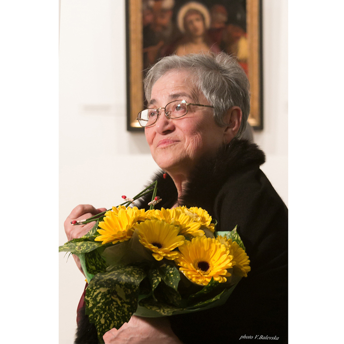 milena-mollova-1-1_700x700_crop_478b24840a