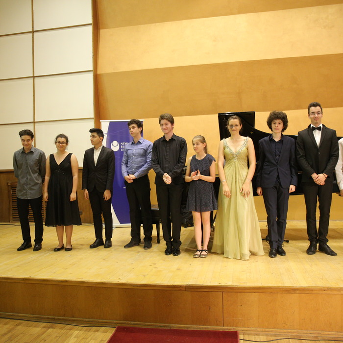 stoe0707_700x700_crop_478b24840a