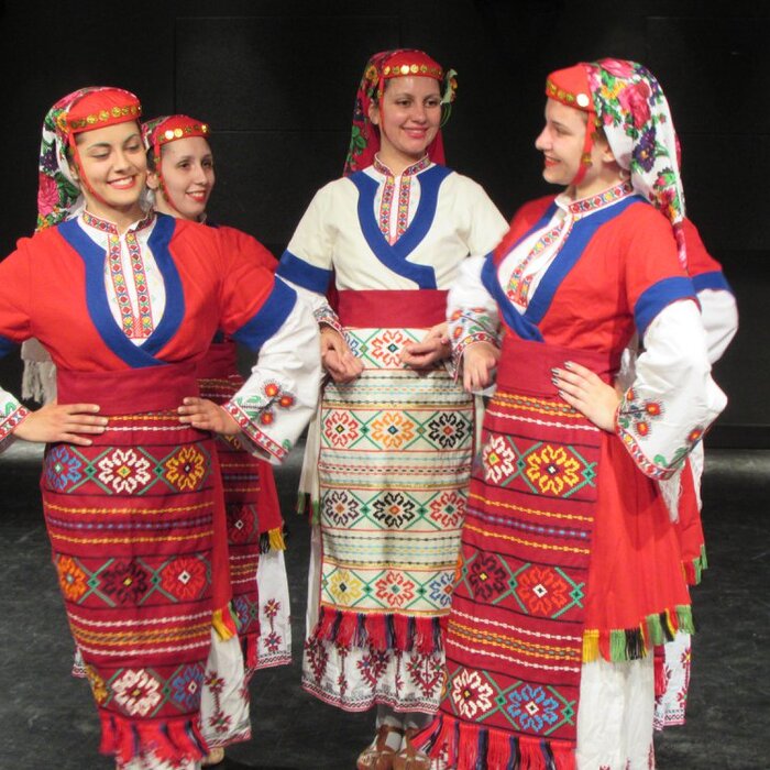 folklore-01_700x700_crop_478b24840a