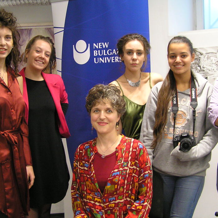 z02_700x700_crop_478b24840a