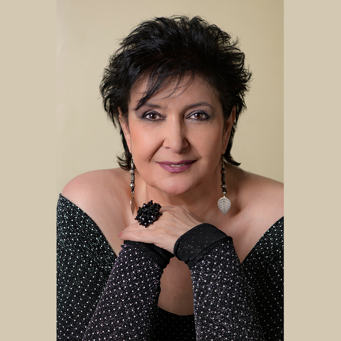 super-vicky-foto-2019_700x700_crop_478b24840a