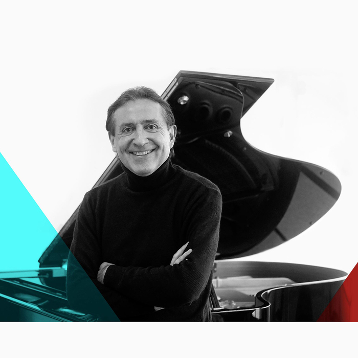 ludmil-angelov-2020_700x700_crop_478b24840a