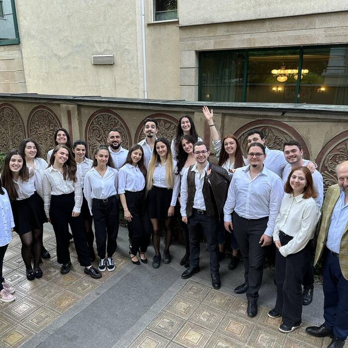 music-2_700x700_crop_478b24840a