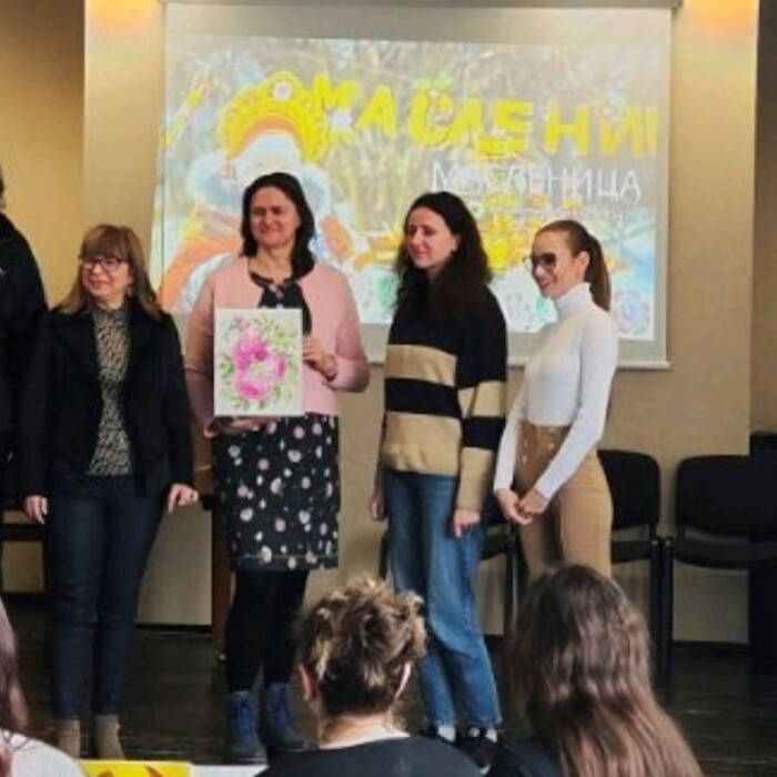 zaglavna-music_700x700_crop_478b24840a