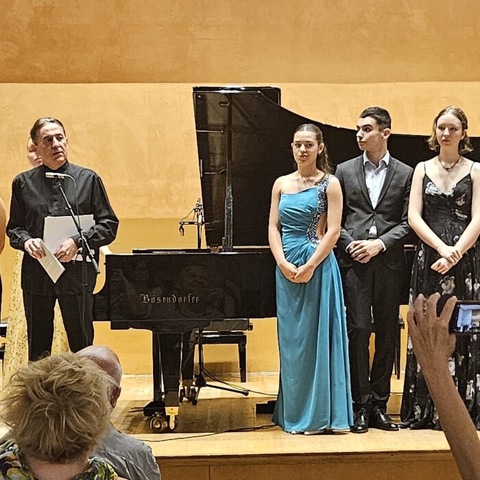 zaglavna_700x700_crop_478b24840a