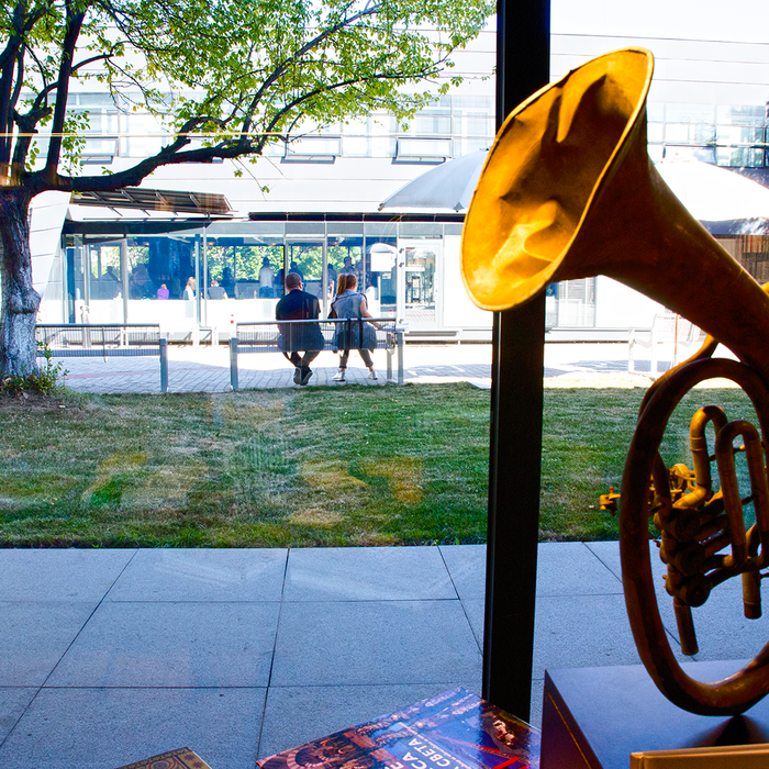 dsc-0023_700x700_crop_478b24840a