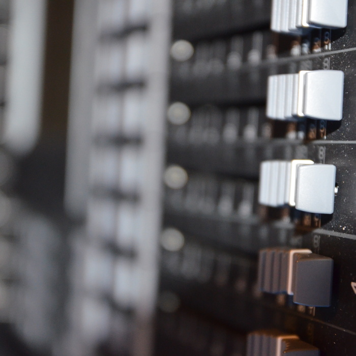 dsc-0178_700x700_crop_478b24840a